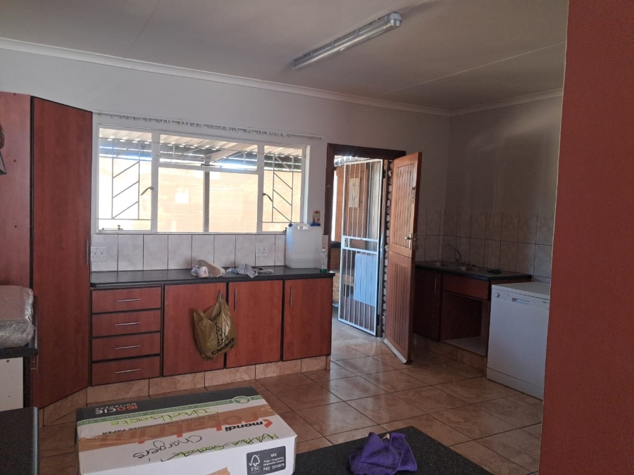 3 Bedroom Property for Sale in Keidebees Northern Cape